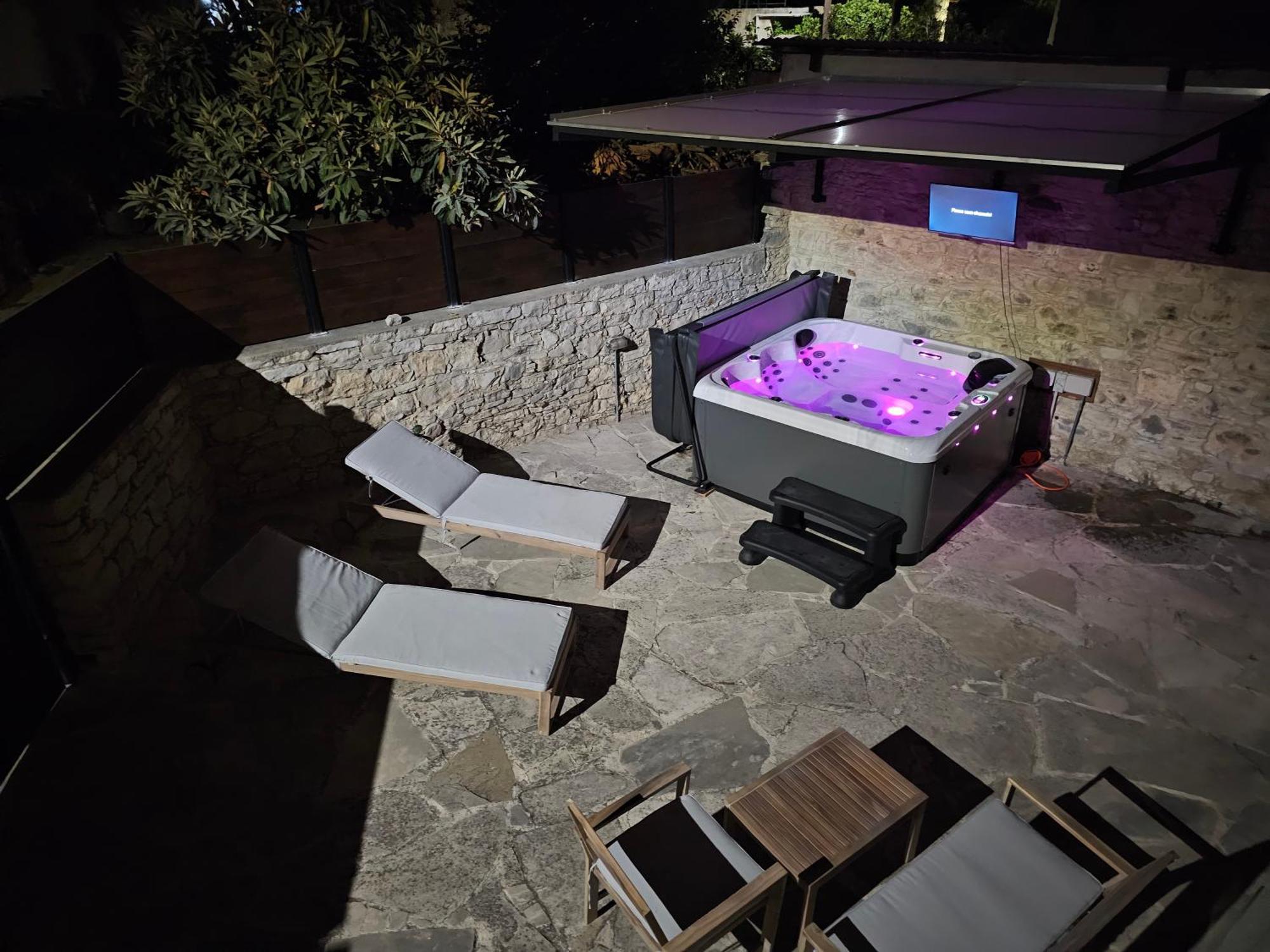 The Stonehouse Suites With Private Bath Spas Лимасол Экстерьер фото